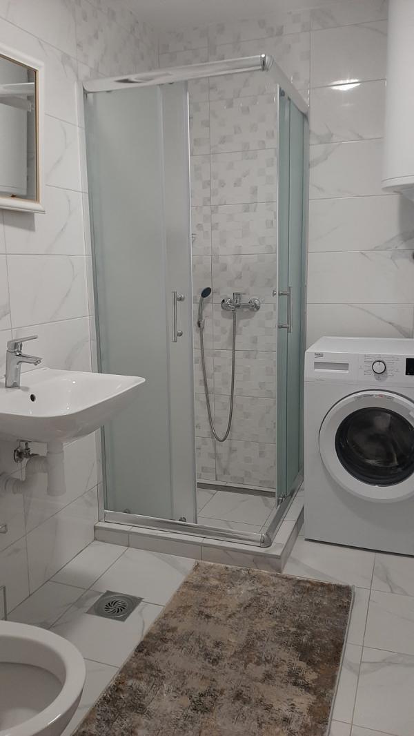 Slika 10 - Jednoiposoban stan za izdavanje, 45m2, 380€